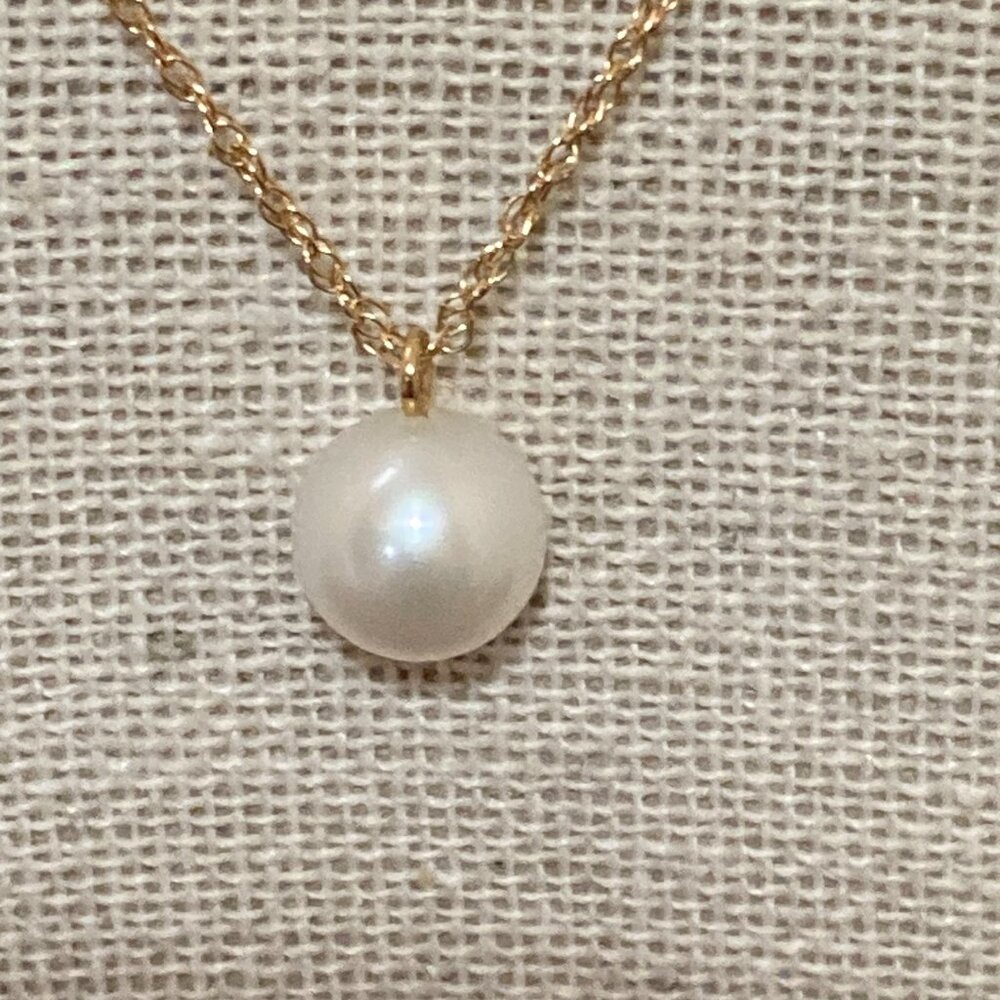 14K Yellow Gold Cultured Pearl Pendant Necklace 7.5 mm 18" - Picture 3 of 5